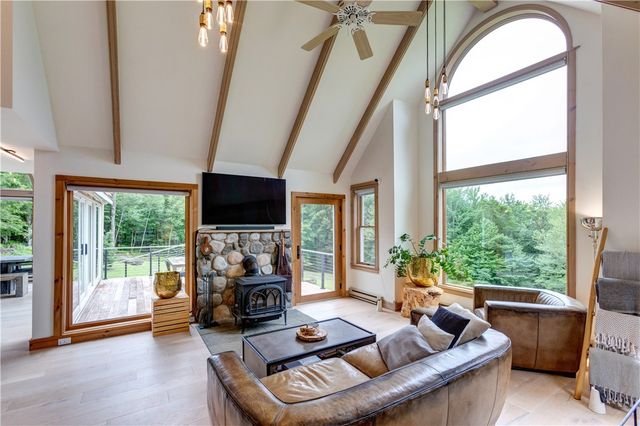 494 Fiddlers Elbow Road, Middletown, NY 12455