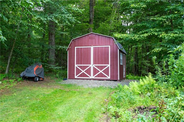 494 Fiddlers Elbow Road, Middletown, NY 12455