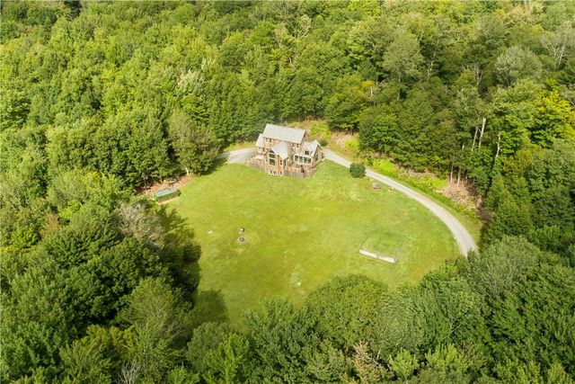 494 Fiddlers Elbow Road, Middletown, NY 12455