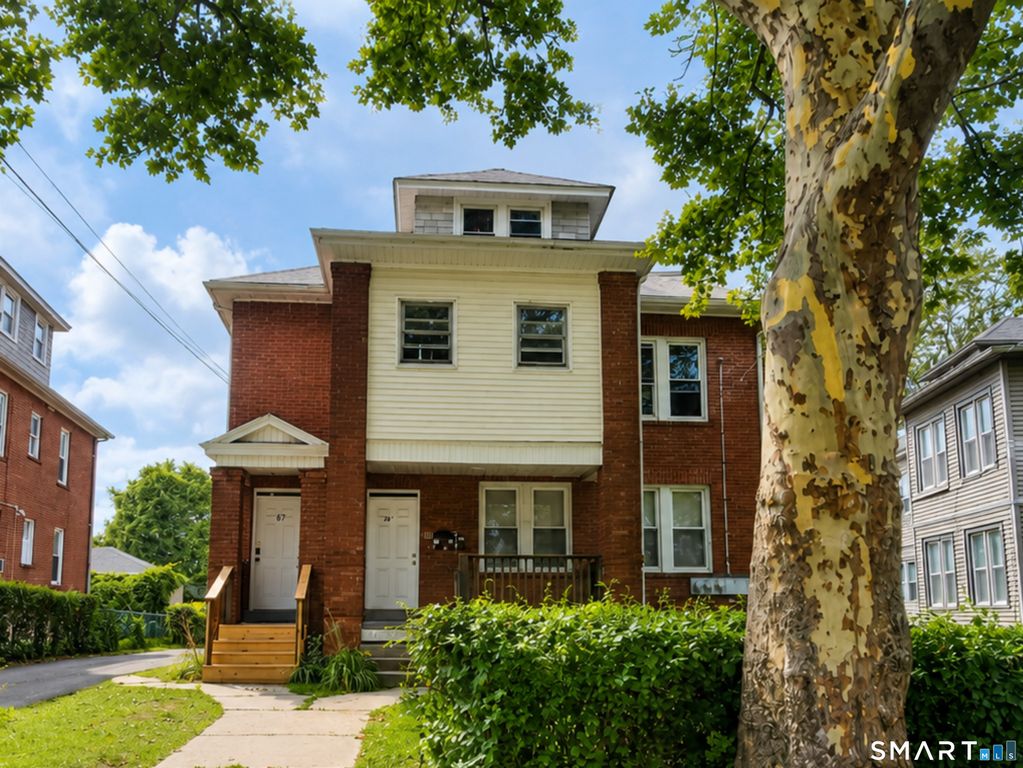 67-69 Westbourne Parkway 3, Hartford, CT 06112