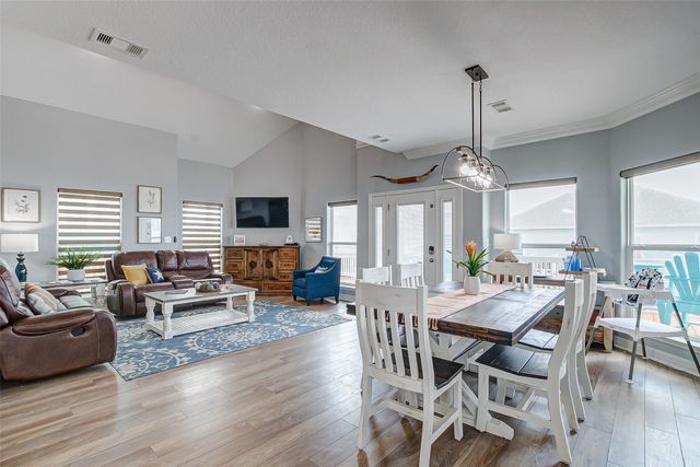 2774 Gulfview Lane, Port Bolivar, TX 77650