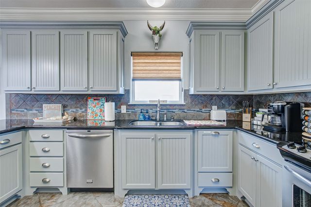 2774 Gulfview Lane, Port Bolivar, TX 77650