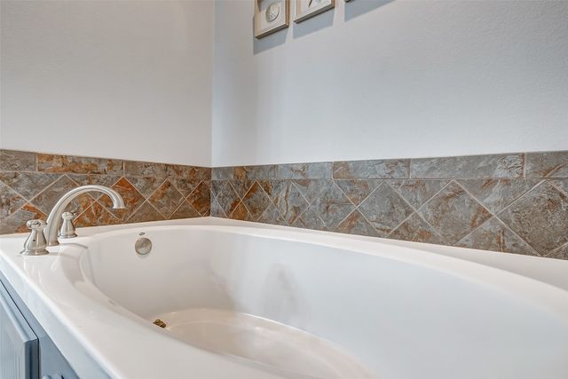 2774 Gulfview Lane, Port Bolivar, TX 77650