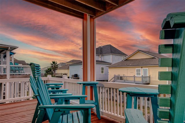 2774 Gulfview Lane, Port Bolivar, TX 77650