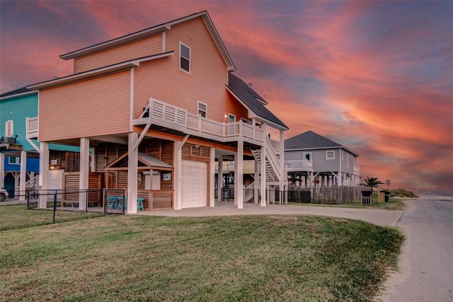 2774 Gulfview Lane, Port Bolivar, TX 77650