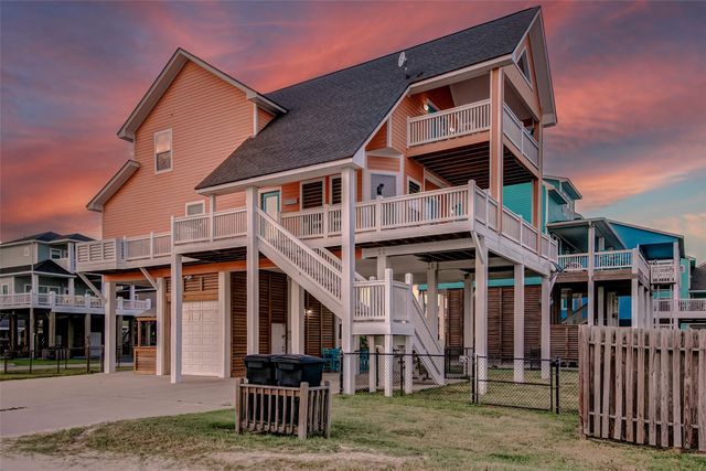 2774 Gulfview Lane, Port Bolivar, TX 77650