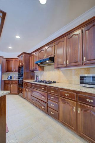 591 Bobolink Court, Merced, CA 95340