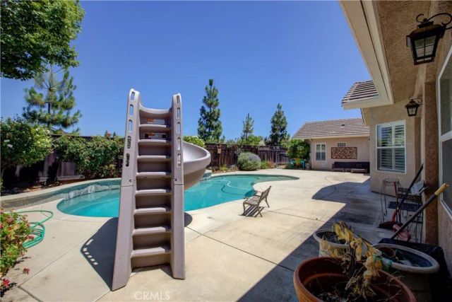 591 Bobolink Court, Merced, CA 95340