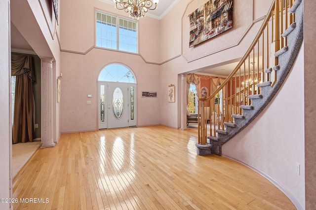 40 Northwoods Road, Ocean Twp, NJ 07712