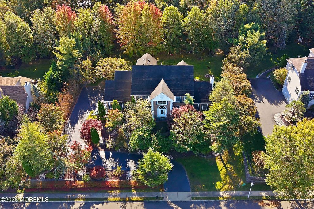40 Northwoods Road, Ocean Twp, NJ 07712
