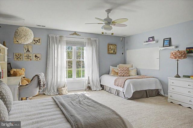 104 MEADOWVIEW DR, New Hope, PA 18938