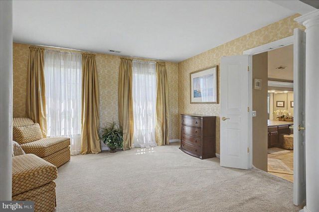 104 MEADOWVIEW DR, New Hope, PA 18938