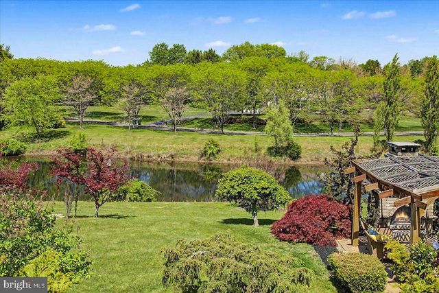 104 MEADOWVIEW DR, New Hope, PA 18938
