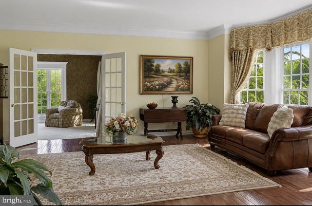 104 MEADOWVIEW DR, New Hope, PA 18938