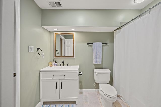 3053 Quaker Hill Lane, Lexington, KY 40509