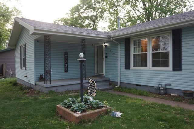 203 W King Drive, Willard, MO 65781