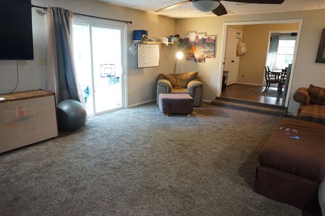 203 W King Drive, Willard, MO 65781