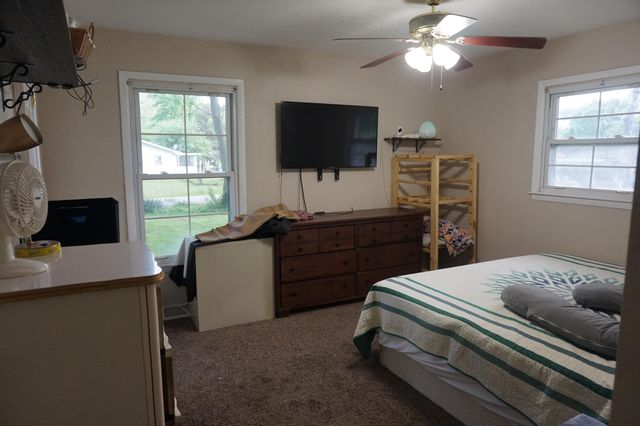 203 W King Drive, Willard, MO 65781