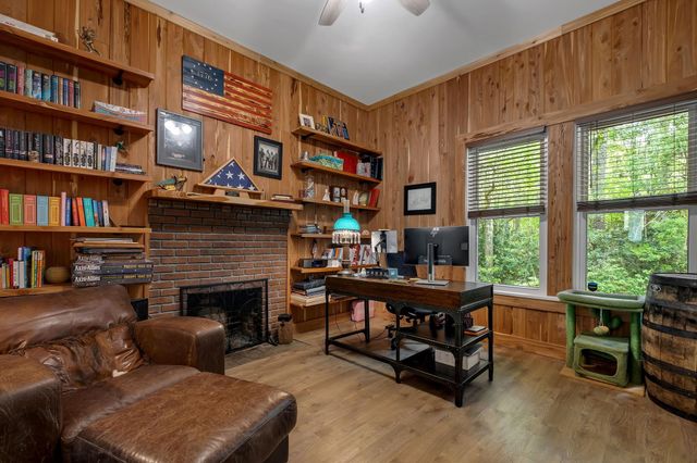 3072 Shady Rest Road, Havana, FL 32333