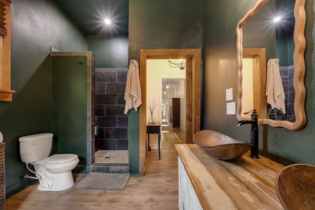 3072 Shady Rest Road, Havana, FL 32333