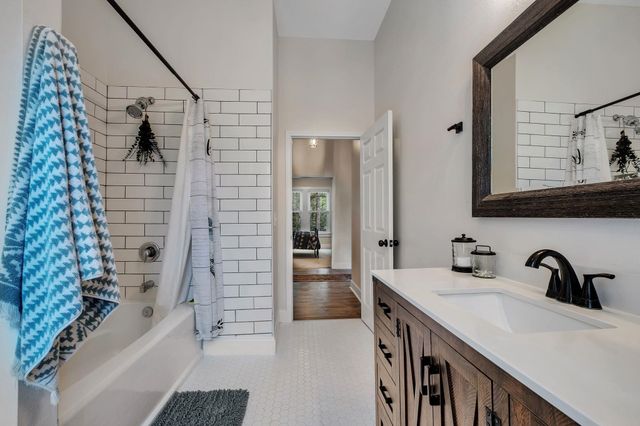 3072 Shady Rest Road, Havana, FL 32333