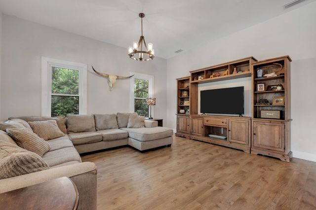 3072 Shady Rest Road, Havana, FL 32333