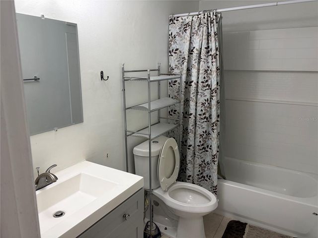 10103 FLAIR COURT, Tampa, FL 33615