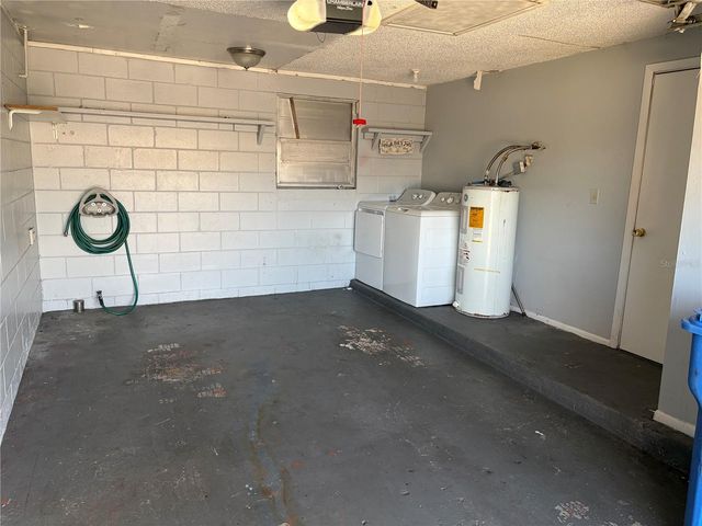 10103 FLAIR COURT, Tampa, FL 33615