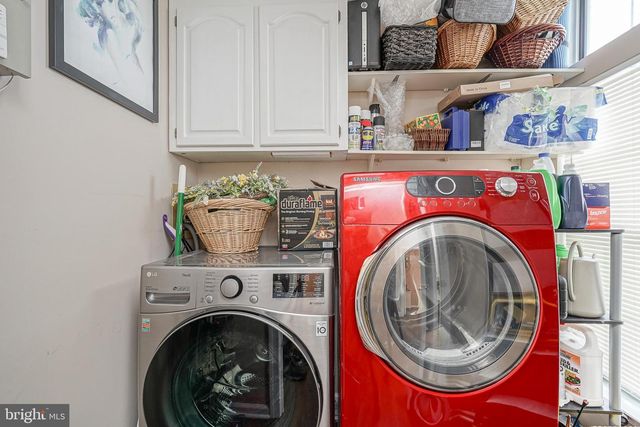 910 THOREAU LN, Williamstown, NJ 08094