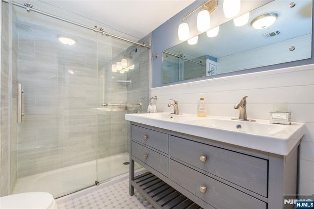 159 Mountainside Road, Mendham Township, NJ 07945
