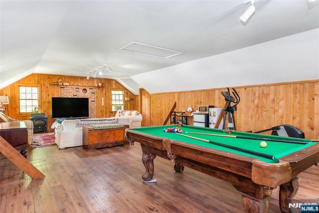 159 Mountainside Road, Mendham Township, NJ 07945