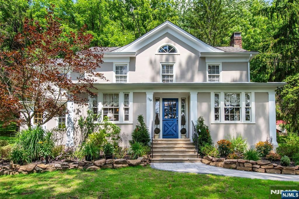 159 Mountainside Road, Mendham Township, NJ 07945