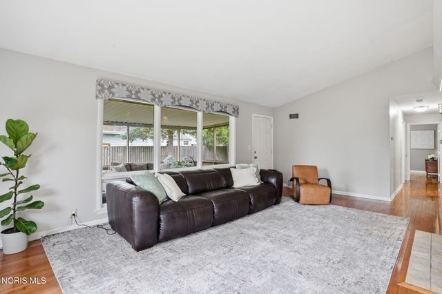 1638 Westview Drive, Findlay, OH 45840