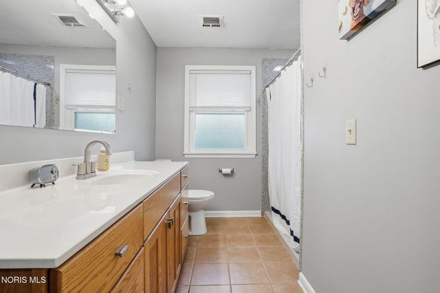 1638 Westview Drive, Findlay, OH 45840