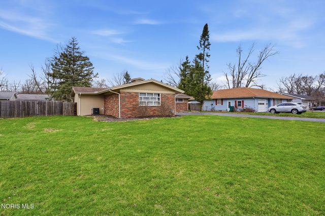 1638 Westview Drive, Findlay, OH 45840