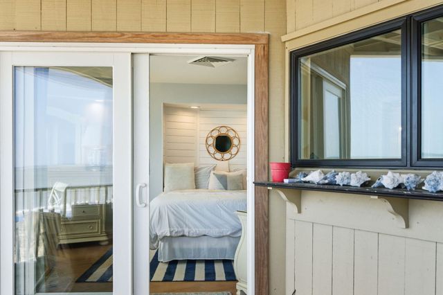 9000 Palmetto Drive 204 B, Isle Of Palms, SC 29451