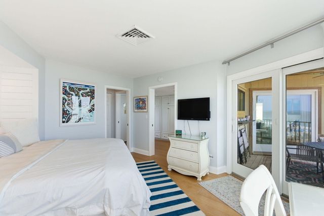 9000 Palmetto Drive 204 B, Isle Of Palms, SC 29451
