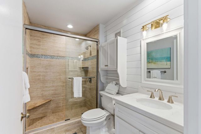 9000 Palmetto Drive 204 B, Isle Of Palms, SC 29451
