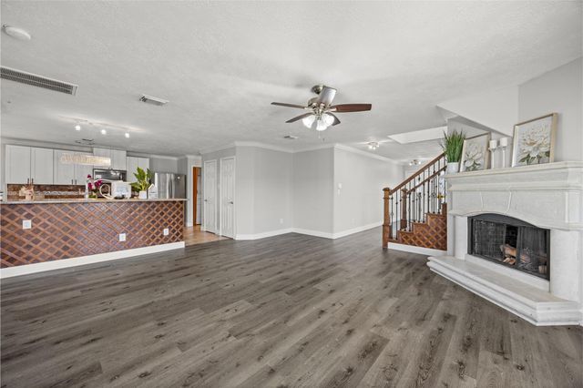 14942 Gray Ridge Drive, Houston, TX 77082