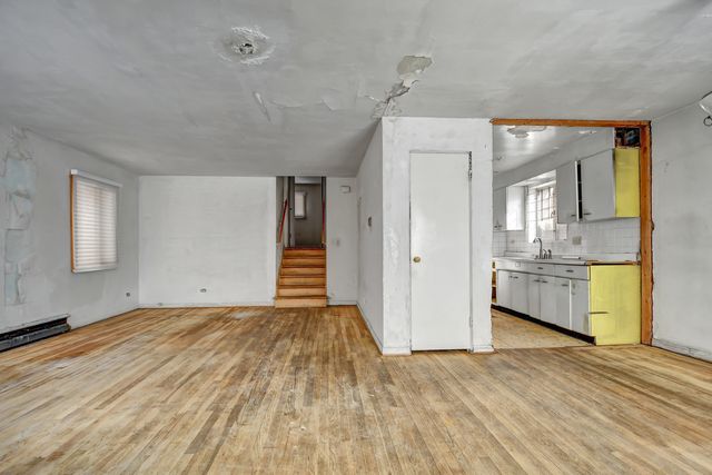 8437 S King Drive, Chicago, IL 60619