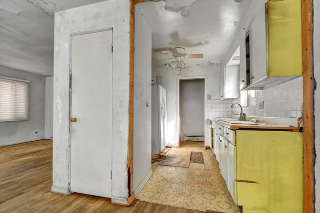 8437 S King Drive, Chicago, IL 60619