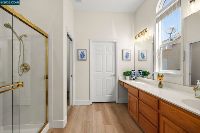 346 Gladstone Dr, Brentwood, CA 94513