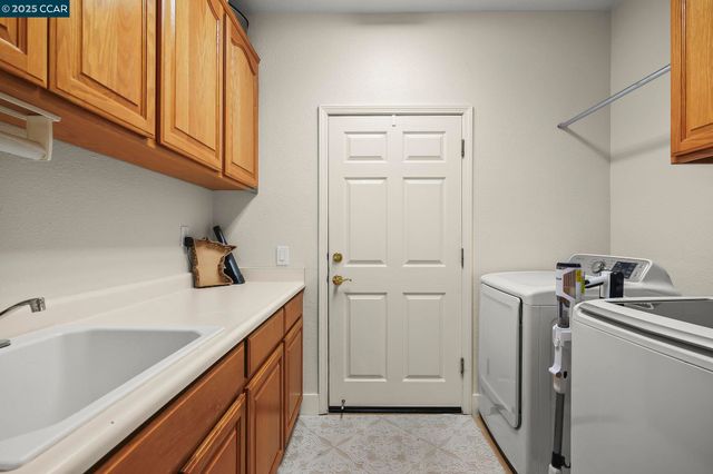 346 Gladstone Dr, Brentwood, CA 94513