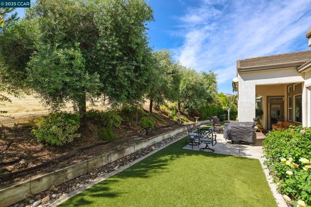 346 Gladstone Dr, Brentwood, CA 94513