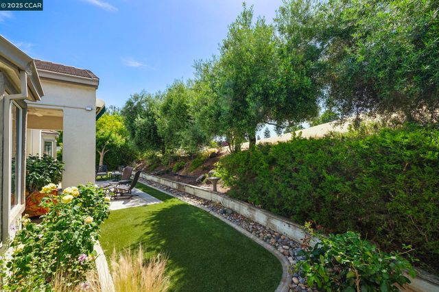 346 Gladstone Dr, Brentwood, CA 94513