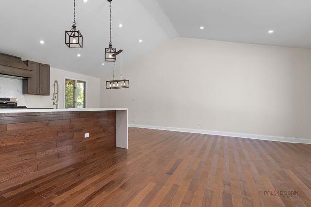 14739 Maple Avenue, Orland Park, IL 60462