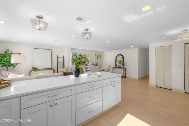 12035 N GOLDENROD Circle N, Jacksonville, FL 32246