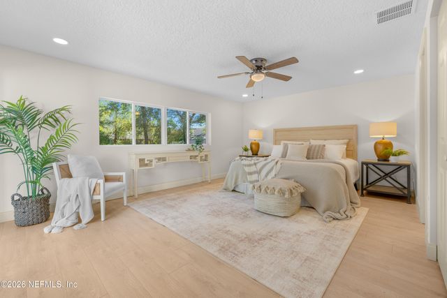 12035 N GOLDENROD Circle N, Jacksonville, FL 32246