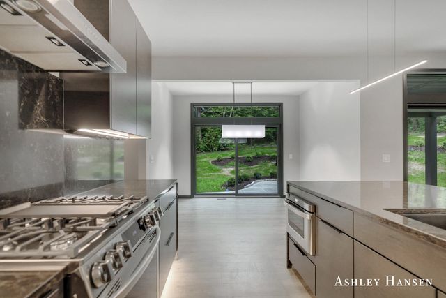 8332 Ramsdell Drive NE, Rockford, MI 49341