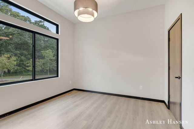 8332 Ramsdell Drive NE, Rockford, MI 49341